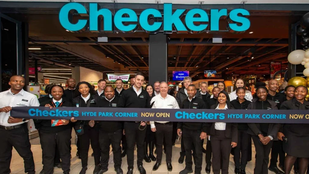 Checkers Fresh X at Hyde Park Corner with employees.