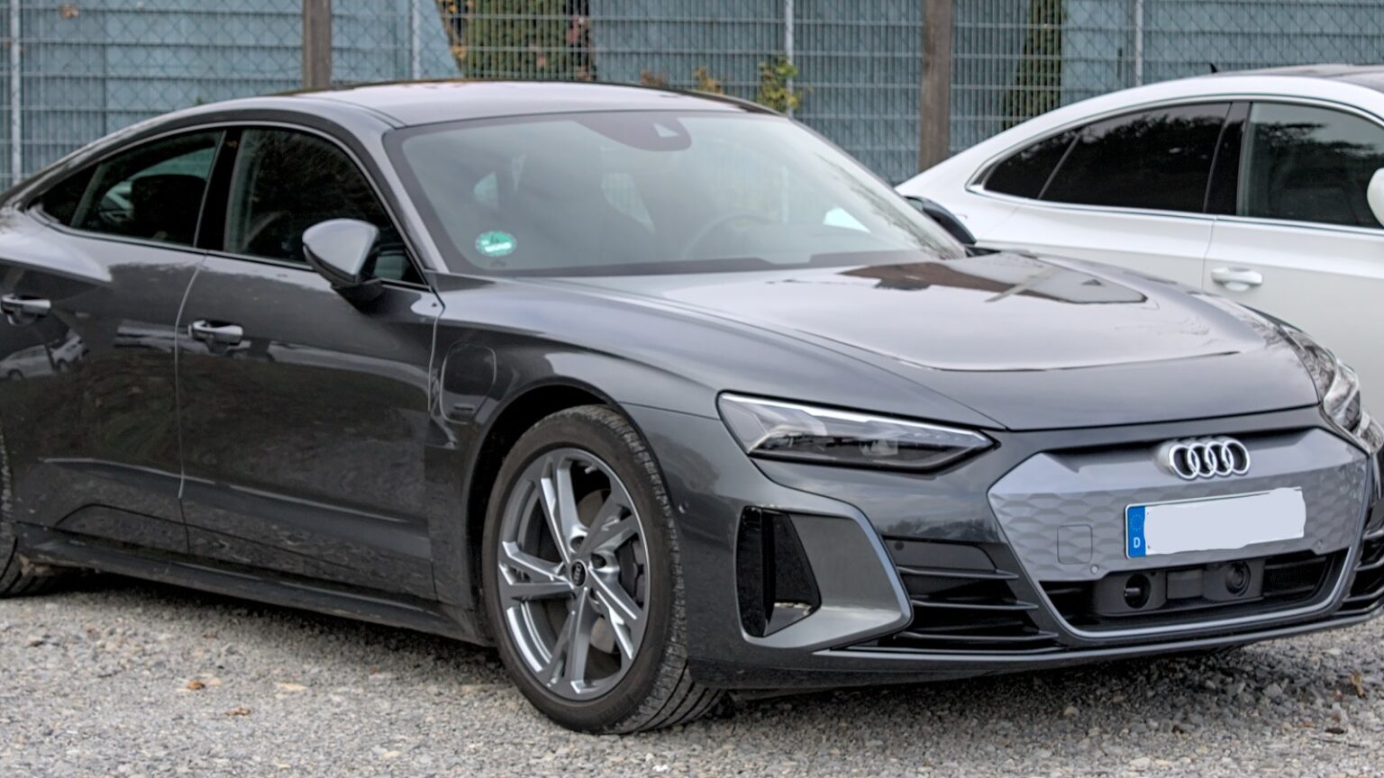 Audi e-tron GT.